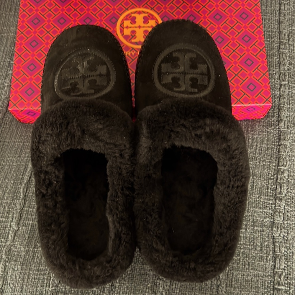 Tory Burch slippers